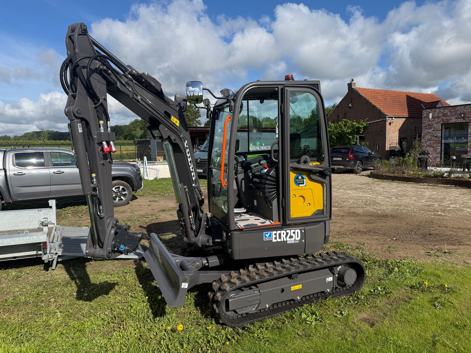 VOLVO ECR25D VOOR TUINWERKEN VLEMINCKX